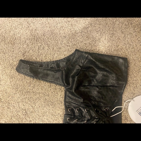 Princess Polly crop top - Picture 4 of 6